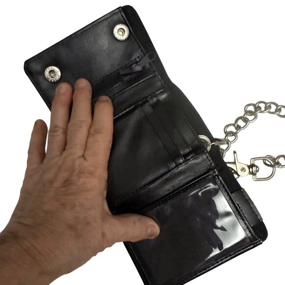 Biker Trifold Black Leather Wallet With Chain & Skull Design - Picture 6 of 9